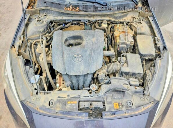 3MYDLBYV9JY311617 2018 TOYOTA YARIS Серый 