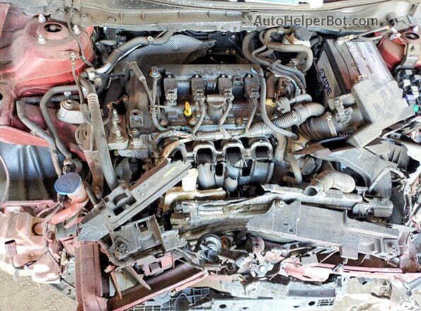 3MYDLBYV9KY525752 2019 TOYOTA YARIS Red Вид задньої частини салону