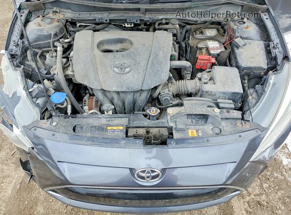 3MYDLBYVXGY103223 2016 TOYOTA YARIS Gray Widok wnętrza z tyłu