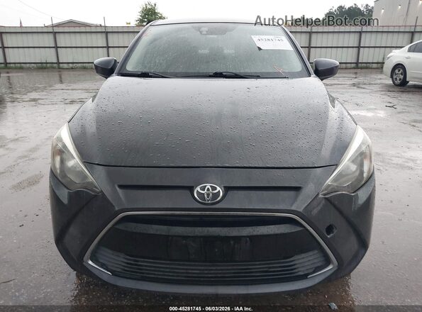 3MYDLBYVXHY165397 2017 TOYOTA YARIS IA Gray 