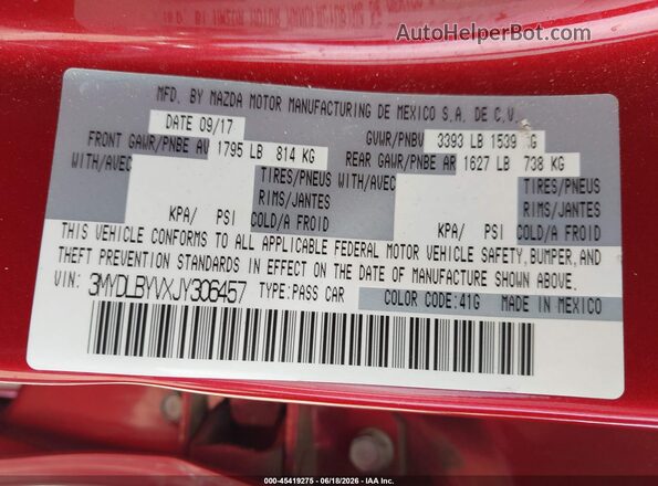 3MYDLBYVXJY306457 2018 TOYOTA YARIS IA Red ძრავის განყოფილების ხედი
