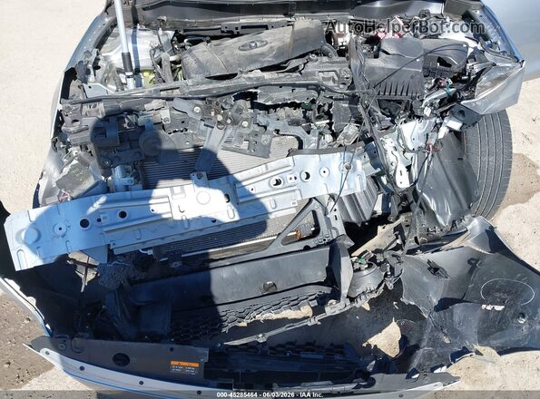 3MYDLBYVXKY502996 2019 TOYOTA YARIS Silver Դիմացի տեսք