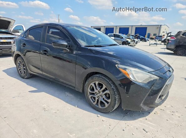 3MYDLBYVXKY504974 2019 TOYOTA YARIS Black წინა მარჯვენა