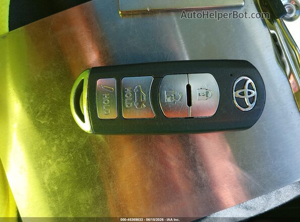 3MYDLBYVXLY714962 2020 TOYOTA YARIS Black Dashboard view