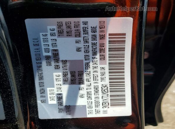 3MZBN1K70JM260341 2018 MAZDA 3 Черный Вид подкапотного пространства