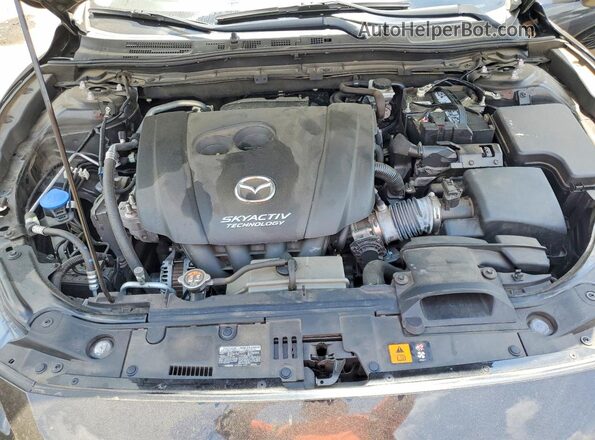 3MZBN1K70JM260341 2018 MAZDA 3 Черный Вид задней части салона