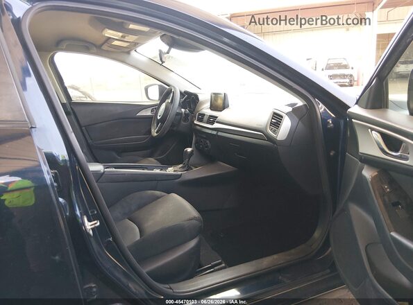 3MZBN1K71JM210645 2018 MAZDA 3 Blue Вид салону спереду