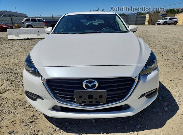 3MZBN1K75JM226024 2018 MAZDA 3 Белый Вид спереди