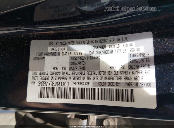 3MZBN1K76JM200810 2018 MAZDA 3 Синий Вид подкапотного пространства