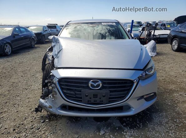 3MZBN1K77JM208818 2018 MAZDA 3 Gray Widok z przodu