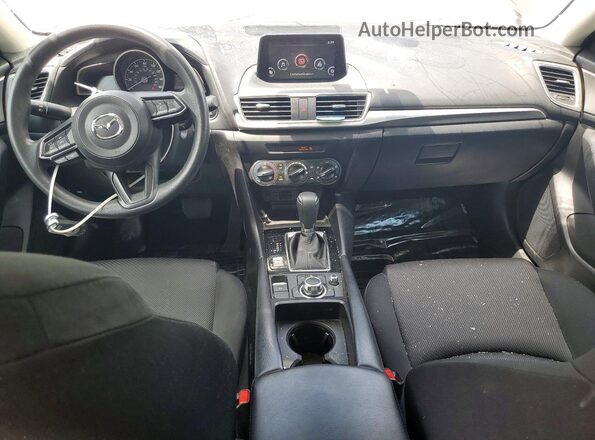 3MZBN1K79HM104227 2017 MAZDA 3 Brown Vista del salpicadero