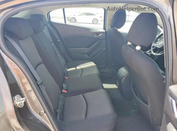 3MZBN1K79HM104227 2017 MAZDA 3 Brown Vista de los asientos traseros