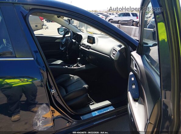 3MZBN1L31JM204615 2018 MAZDA 3 Blue Вид салону спереду