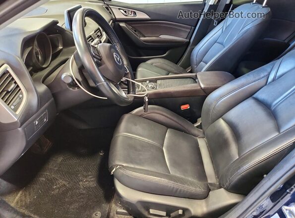 3MZBN1L32JM270185 2018 MAZDA 3 Blue Widok wnętrza z przodu