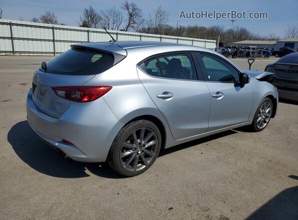 3MZBN1L37JM181356 2018 MAZDA 3 Silver უკანა მარჯვენა
