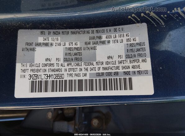 3MZBN1L73HM108580 2017 MAZDA 3 Blue Widok komory silnika