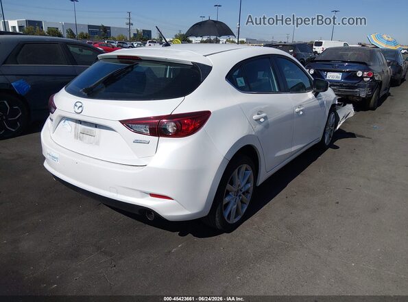 3MZBN1L77HM103804 2017 MAZDA 3 White Trasero derecho