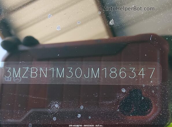 3MZBN1M30JM186347 2018 MAZDA 3 Белый Вид подкапотного пространства
