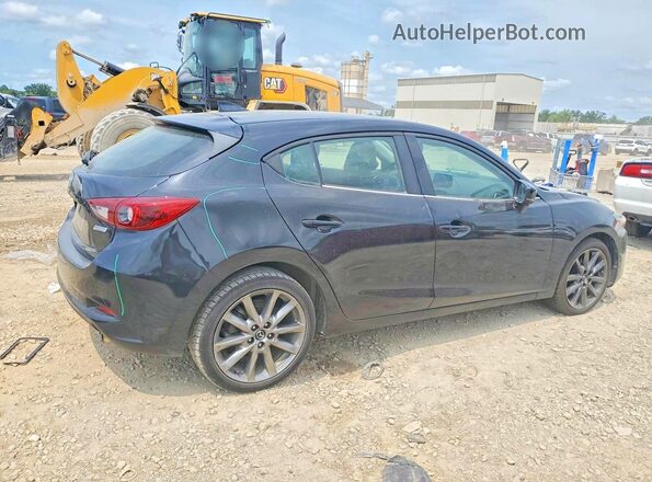 3MZBN1M33JM190456 2018 MAZDA 3 Black Հետևի աջ