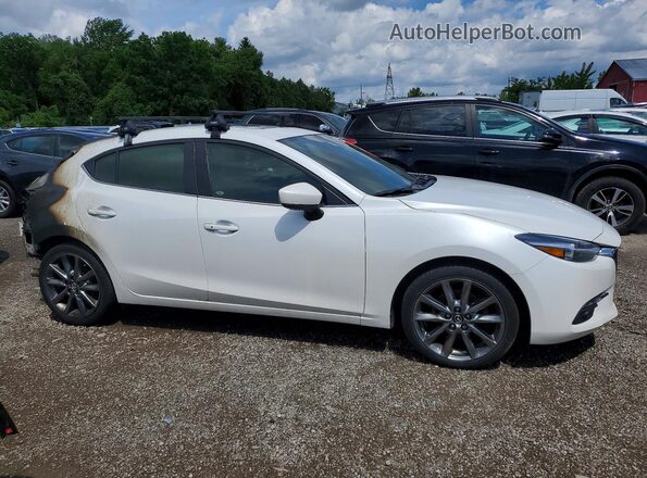 3MZBN1M33JM210530 2018 MAZDA 3 White Delantero derecho