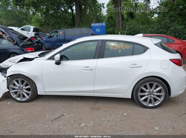 3MZBN1M36HM133050 2017 MAZDA 3 White 360 interior view