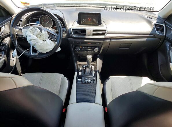3MZBN1M38JM273221 2018 MAZDA 3 Blue Vista del salpicadero