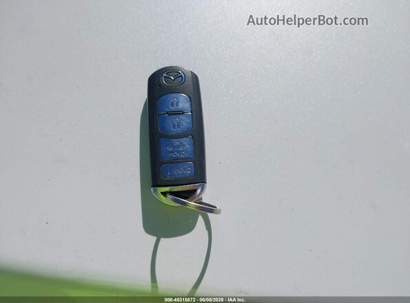 3MZBN1U70HM141132 2017 MAZDA 3  Dashboard view