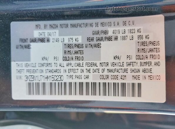 3MZBN1U71HM150230 2017 MAZDA 3 Blue Widok komory silnika