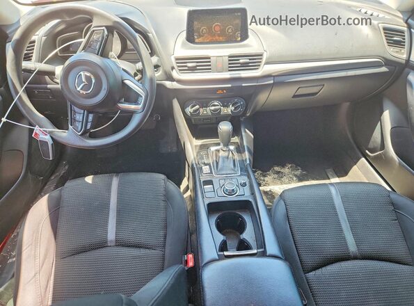 3MZBN1U73HM120890 2017 MAZDA 3 Красный Вид панели приборов