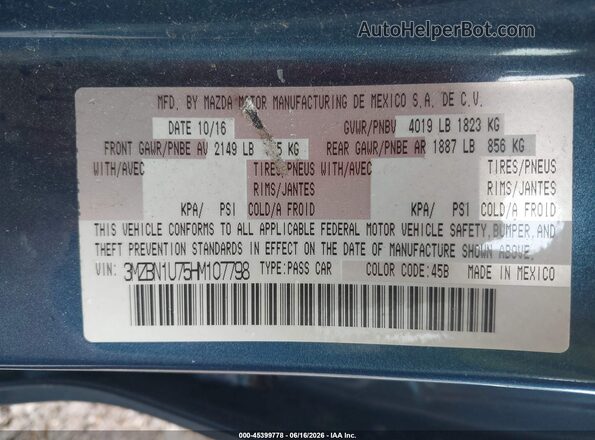 3MZBN1U75HM107798 2017 MAZDA 3 Синий Вид подкапотного пространства