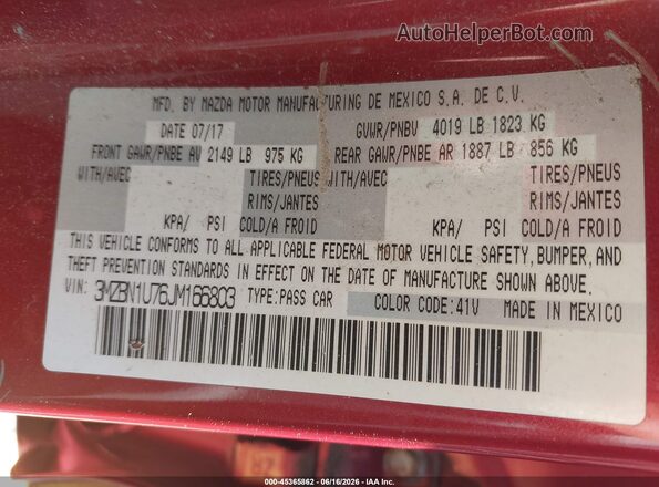 3MZBN1U76JM166803 2018 MAZDA 3 Red Vista del compartimento del motor