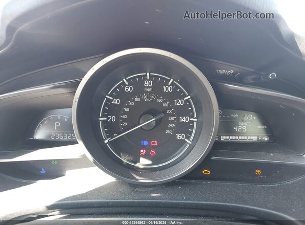 3MZBN1U76JM166803 2018 MAZDA 3 Red Vista de los asientos traseros
