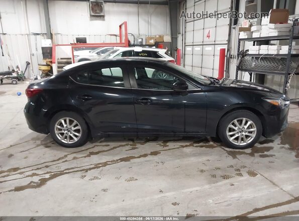 3MZBN1U78HM116589 2017 MAZDA 3 Черный Вид задней части салона