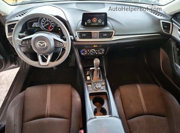 3MZBN1U78HM155182 2017 MAZDA 3 Gray Առջևի վահանակի տեսք