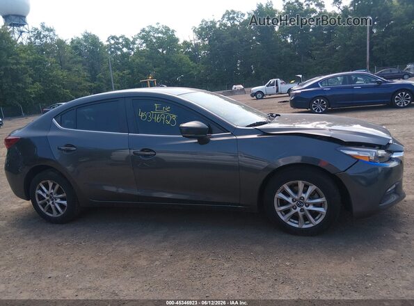 3MZBN1U78JM241839 2018 MAZDA 3 Gray Vista interior trasera