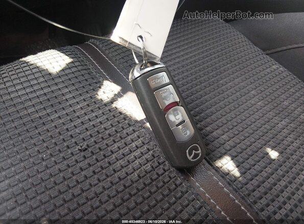 3MZBN1U78JM241839 2018 MAZDA 3 Gray Vista del salpicadero