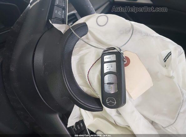 3MZBN1U79JM201530 2018 MAZDA 3 Red უკანა ხედი