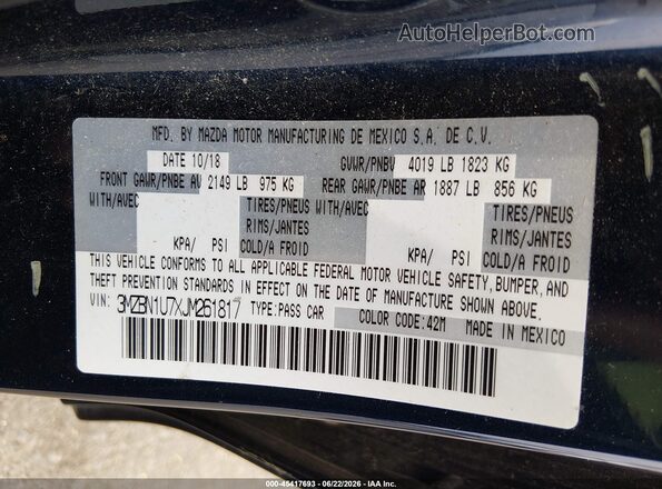 3MZBN1U7XJM261817 2018 MAZDA 3 Navy Vista del compartimento del motor