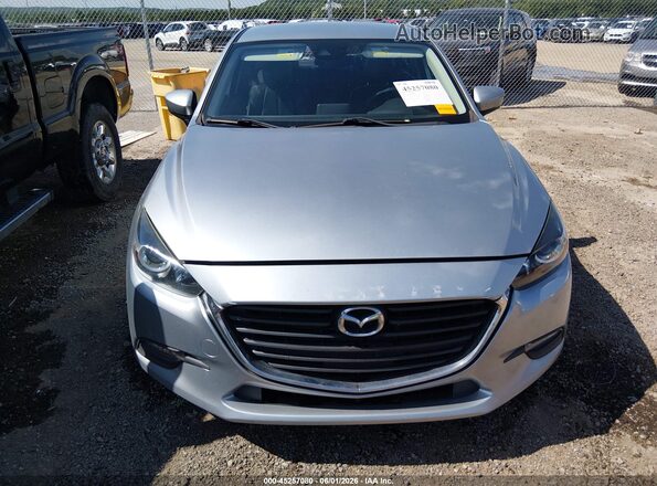 3MZBN1V32JM177020 2018 MAZDA 3 Silver Вид щитка приладів