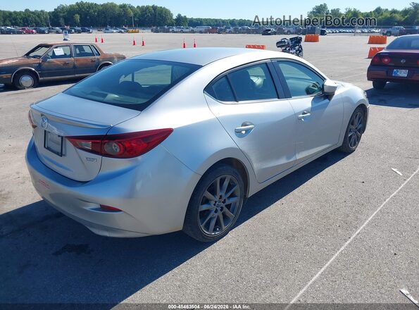 3MZBN1V32JM205981 2018 MAZDA 3 Silver Հետևի աջ