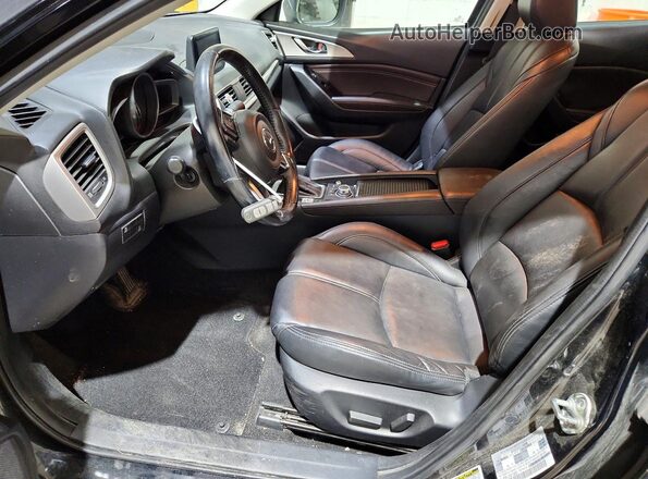 3MZBN1V35JM162561 2018 MAZDA 3 Черный Вид салона спереди