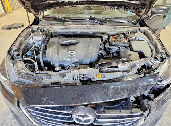 3MZBN1V35JM162561 2018 MAZDA 3 Черный Вид задней части салона