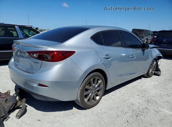 3MZBN1V35JM206722 2018 MAZDA 3 Silver 