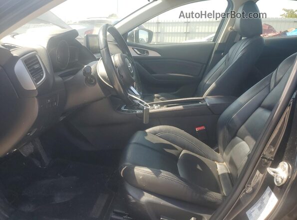 3MZBN1V36JM206504 2018 MAZDA 3 Black Front interior view