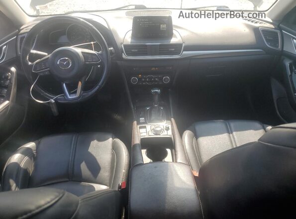 3MZBN1V36JM206504 2018 MAZDA 3 Black Dashboard view