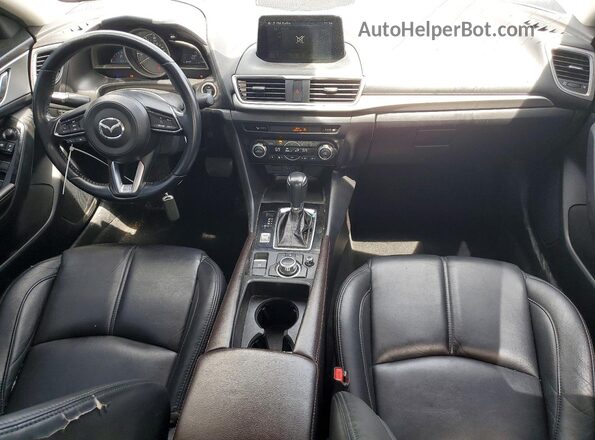 3MZBN1V37JM212215 2018 MAZDA 3 Gray Вид панелі приладів