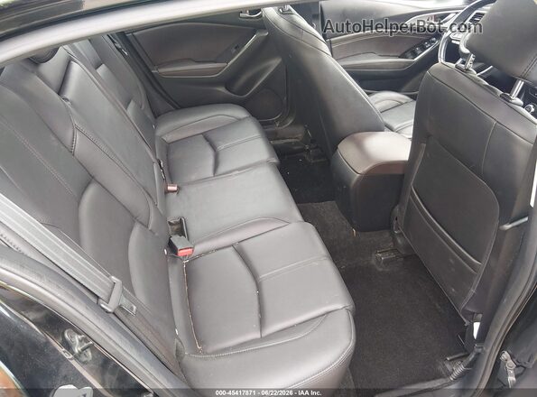 3MZBN1V37JM232920 2018 MAZDA 3 Gray VIN კოდის სტიკერის ხედი