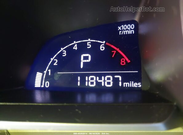 3MZBN1V37JM263147 2018 MAZDA 3 Серый 
