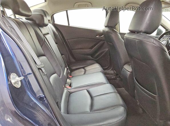 3MZBN1V3XJM174088 2018 MAZDA 3 Blue 