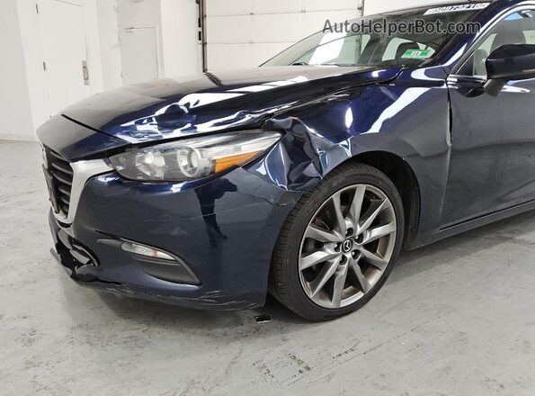 3MZBN1V3XJM174088 2018 MAZDA 3 Blue 